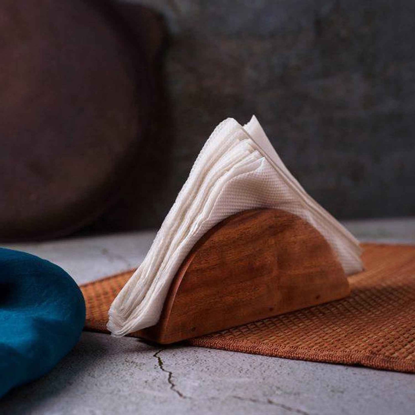 Tissue Paper For Wiping And Cleaning Purposes Of Types Of Things (100 Pcs Set Approx)