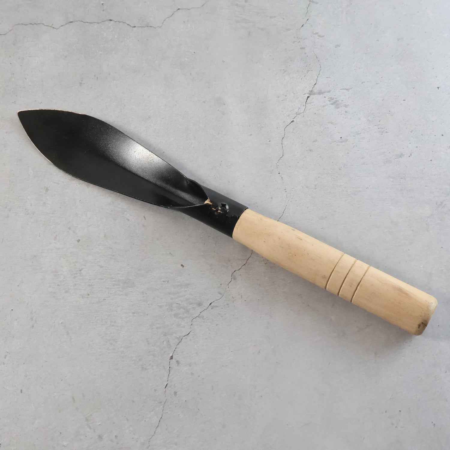 Heavy Duty Gardening Trowel with Wooden Handle (1 Pc)