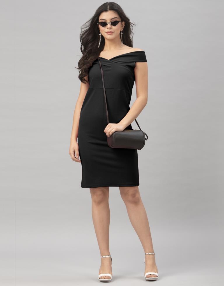 Black Off shoulder Bodycon Dress