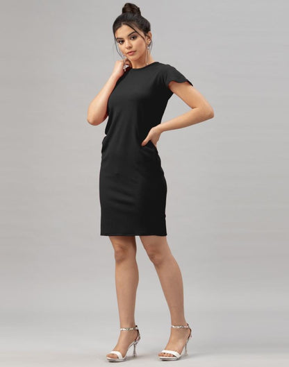 Favourable Black Coloured Knitted Lycra Dress