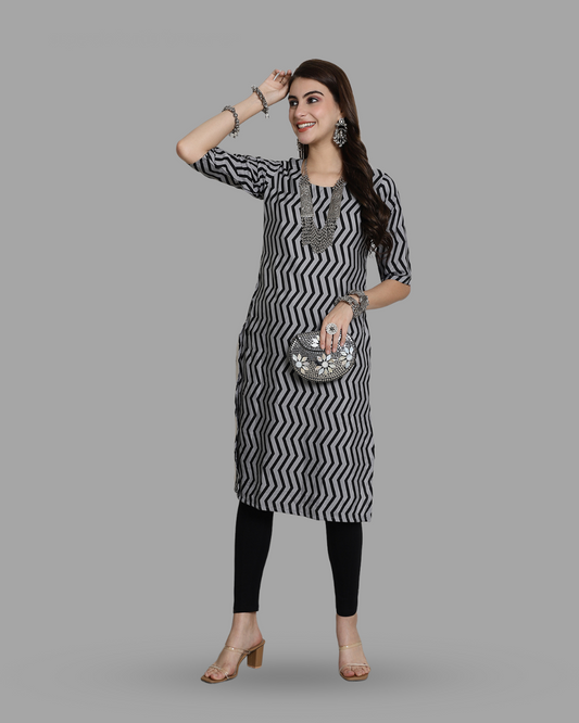 Zigzag Patterned Black Kurta 