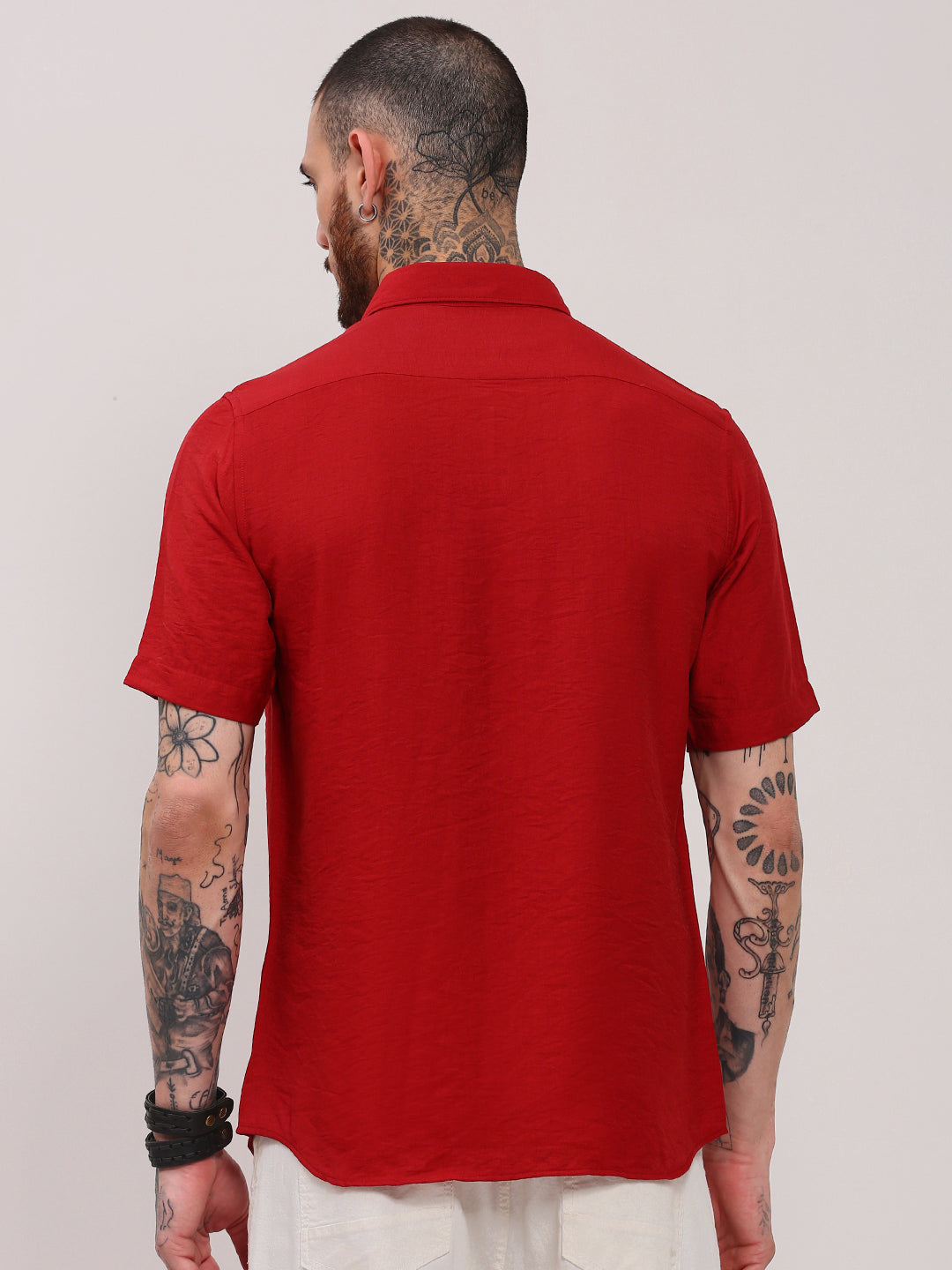 Men Red Solid Slim Fit Shirt