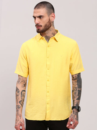 Men Yellow Solid Slim Fit Shirt