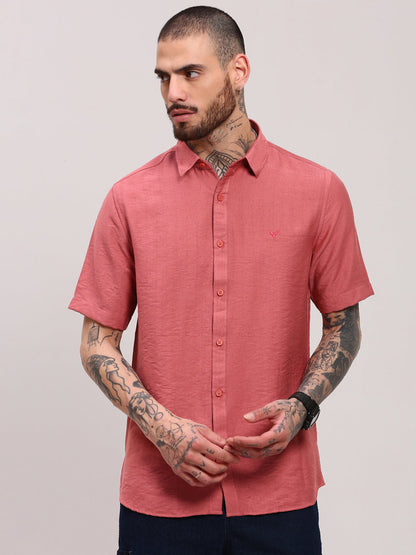 Men Pink Solid Slim Fit Shirt