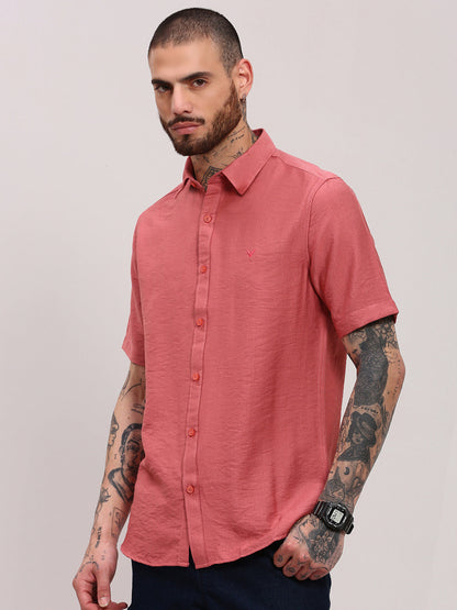 Men Pink Solid Slim Fit Shirt