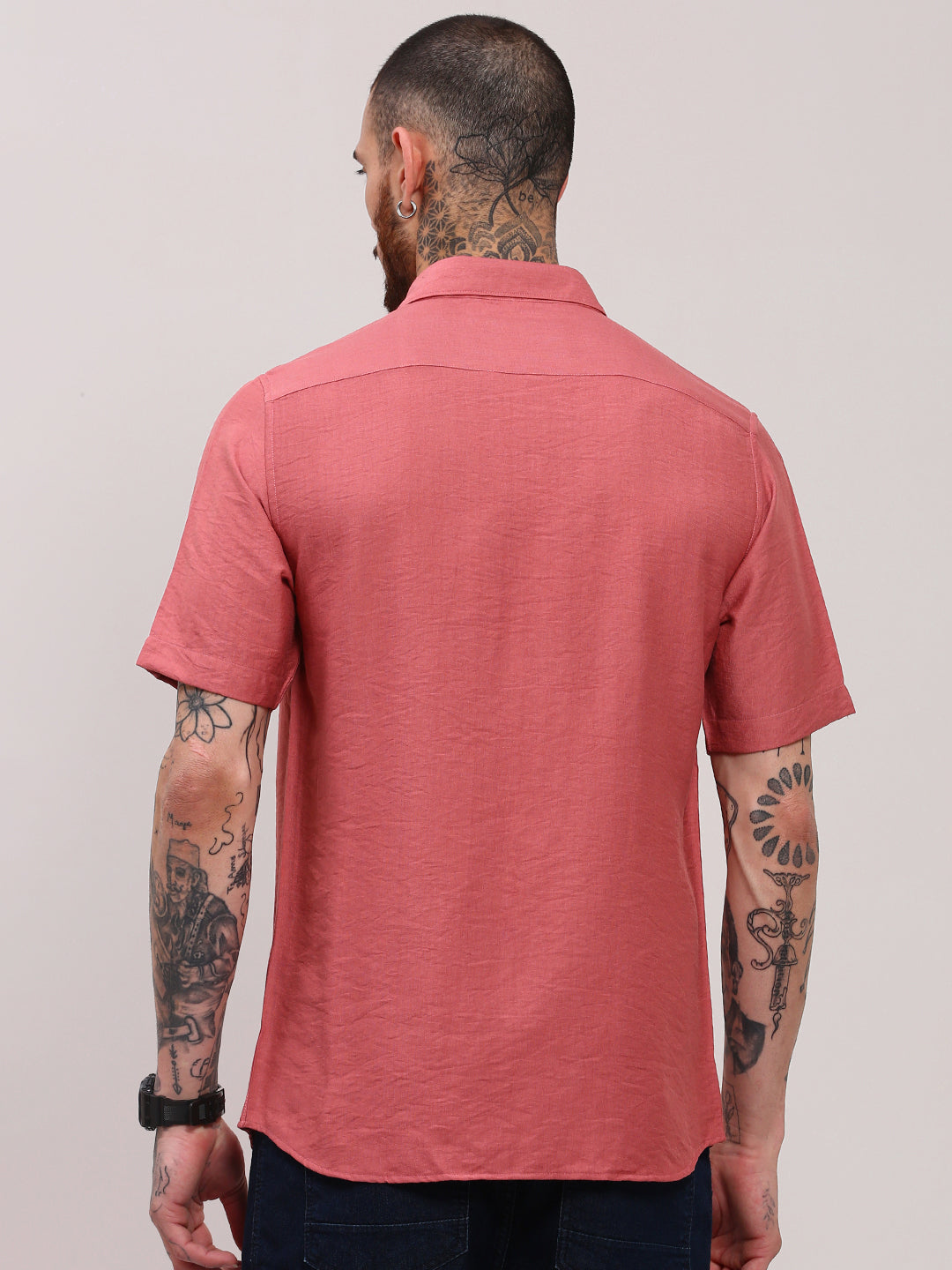 Men Pink Solid Slim Fit Shirt