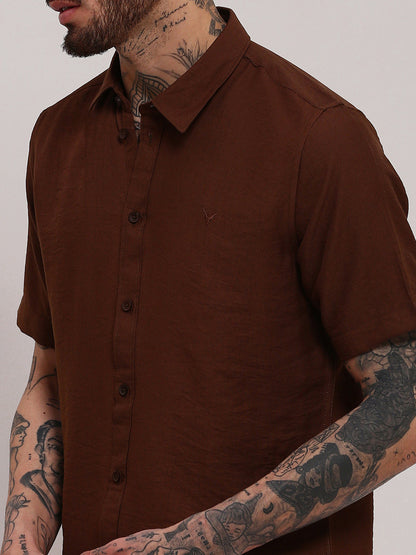 Men Brown Solid Slim Fit Shirt