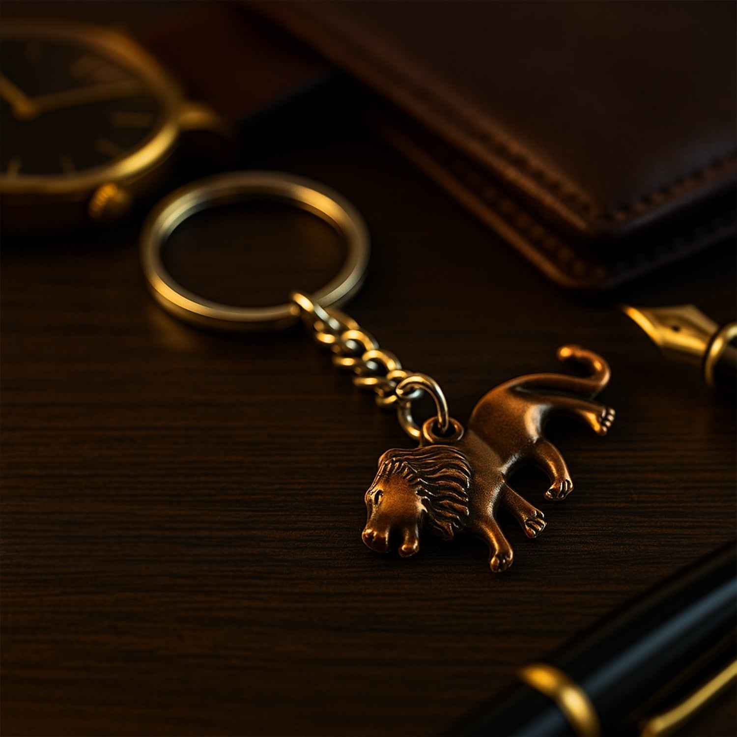 Elegant Walking Lion Metal Keychain (1 Pc)