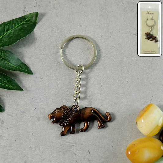 Elegant Walking Lion Metal Keychain (1 Pc)