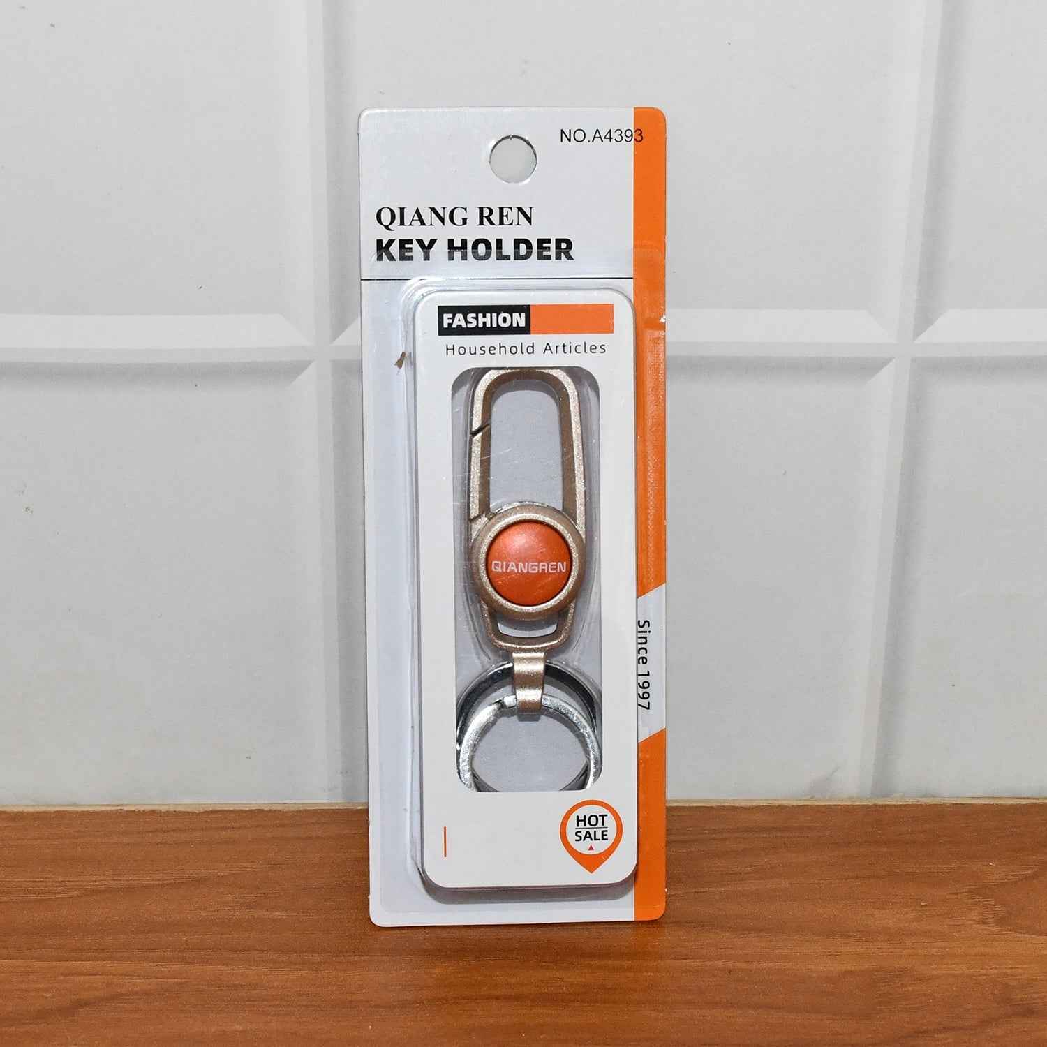 Premium Metal Keychain Carabiner Clip Hook with Dual Key Rings (1 Pc)