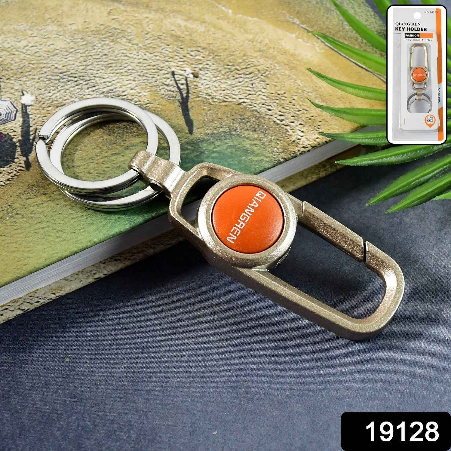 Premium Metal Keychain Carabiner Clip Hook with Dual Key Rings (1 Pc)