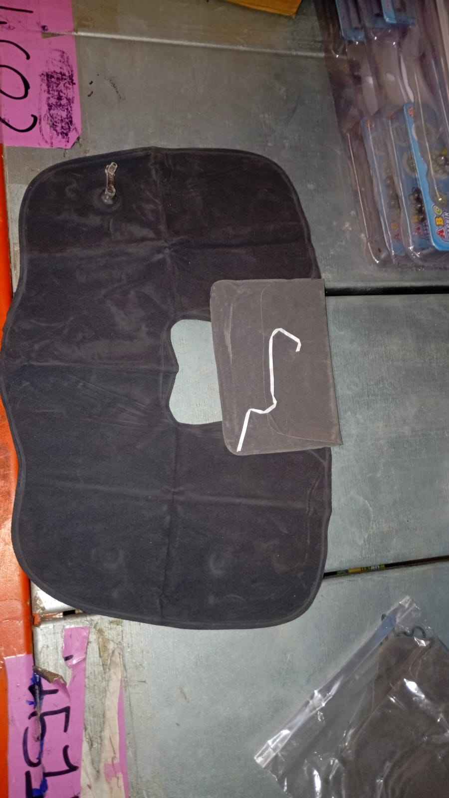 Inflatable & Foldable, Pillow U Shape Air Cushion Travel Pillow (1 Pc / Mix Color)