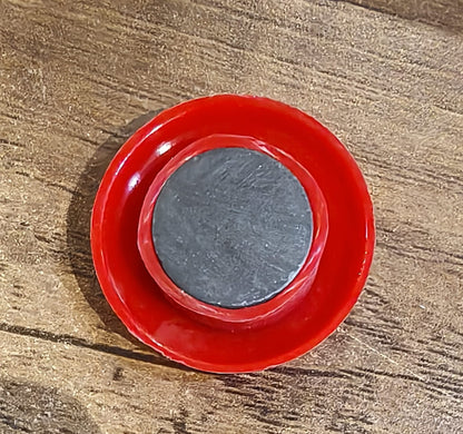 Red Board Magnets Circular Plastic Buttons (1 Pc)