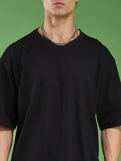 Reliable Black Cotton Blend Printed Round Neck OverSized T-Shirt For Men