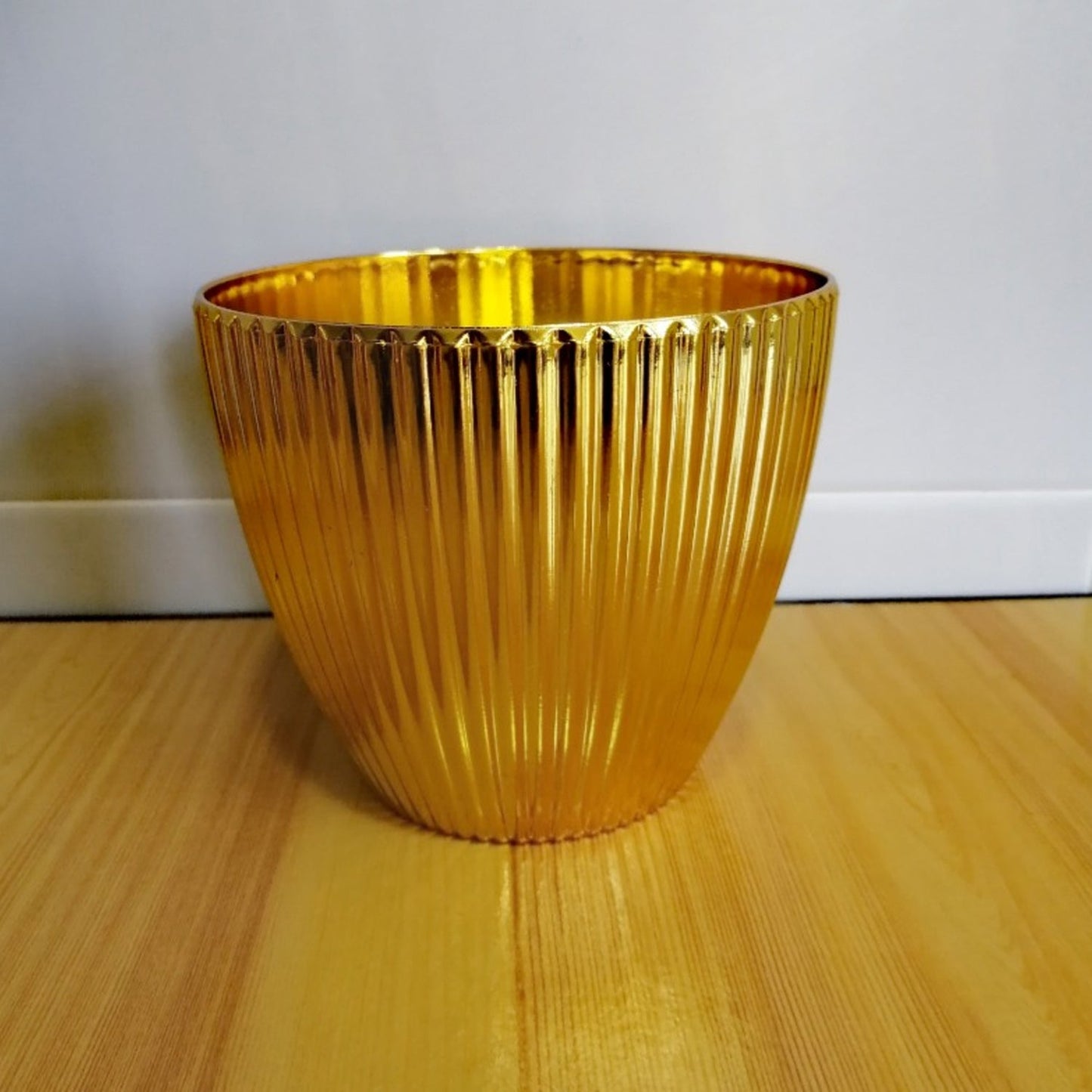 Plastic Flower Valencia (Pot) Home and Outdoor (1 Pc)