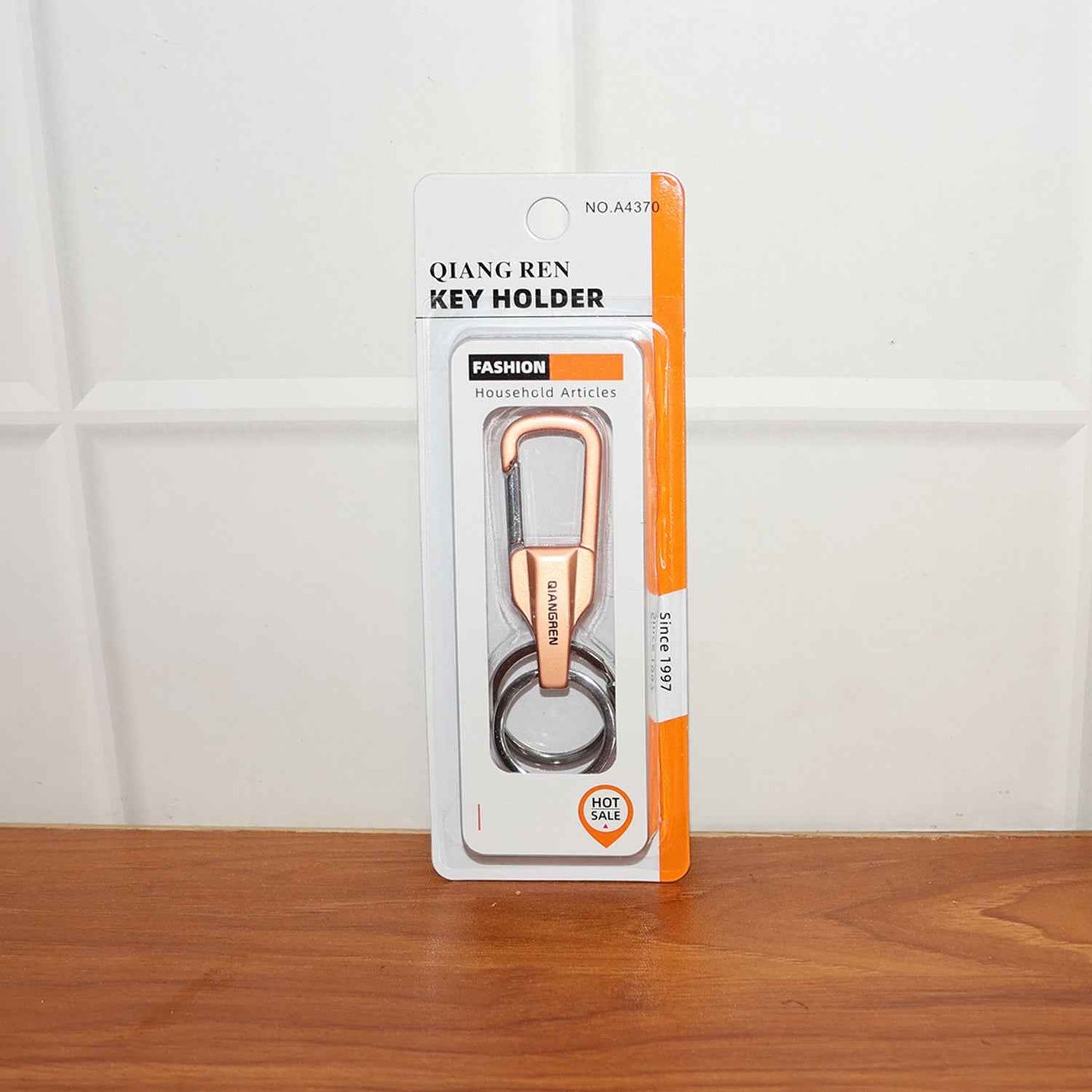 Premium Metal Keychain Carabiner Clip Hook with Dual Key Rings (1 Pc)