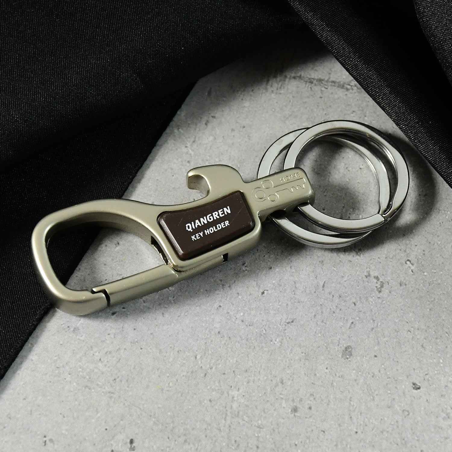 Premium Metal Keychain Carabiner Clip Hook with Dual Key Rings (1 Pc)